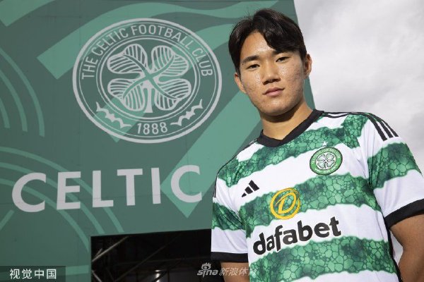 魯本·迪亞斯在英超已經(jīng)18次被出牌，同期隊內僅次于B席和羅德里