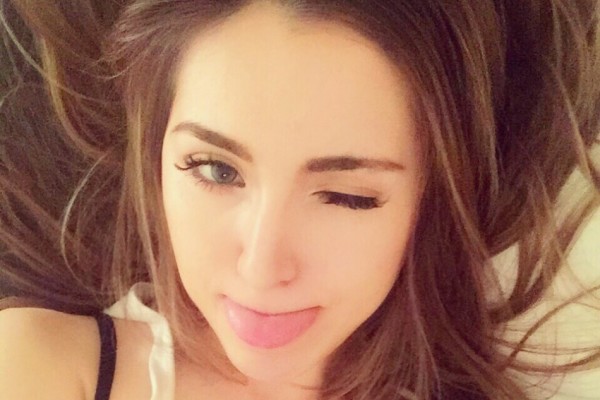 布馮前妻：有幾個球員追求過我，但重要的是收獲到了友誼