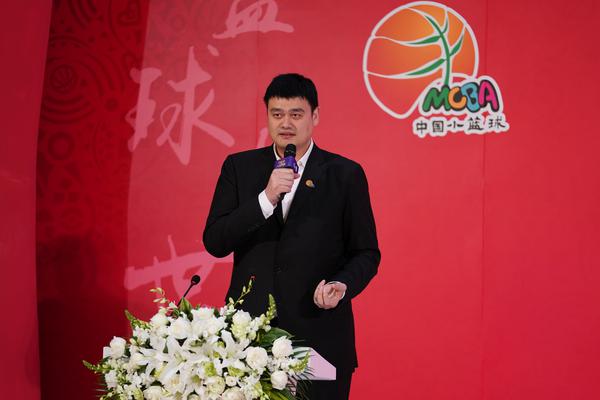 Sucker Punch的新作《羊蹄山之魂》于10月2日正式發(fā)售，但索尼至今都沒有官宣該作的銷量表現(xiàn)。對比而言，前作《對馬島之鬼》，SIE在發(fā)售三天就官宣了240萬套銷量，成為PS4上銷售速度最快的原