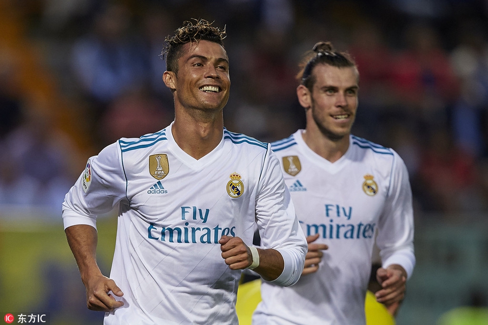 杰倫·約翰遜40+10+5本季聯(lián)盟唯二前鋒&比肩字母哥 后者兩次做到