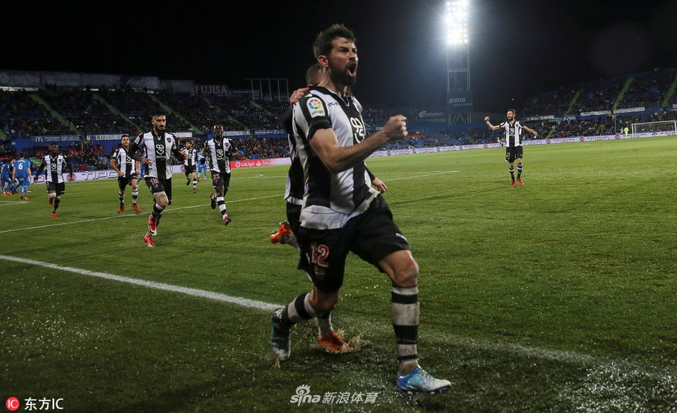 完美！奧利塞本場2球3助攻 8射3正+6關鍵傳球 6過人5成功 獲10分