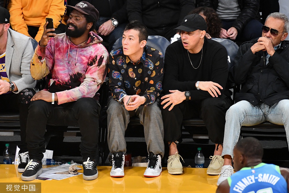 12月18日 CBA常規(guī)賽 北控vs新疆 全場錄像回放