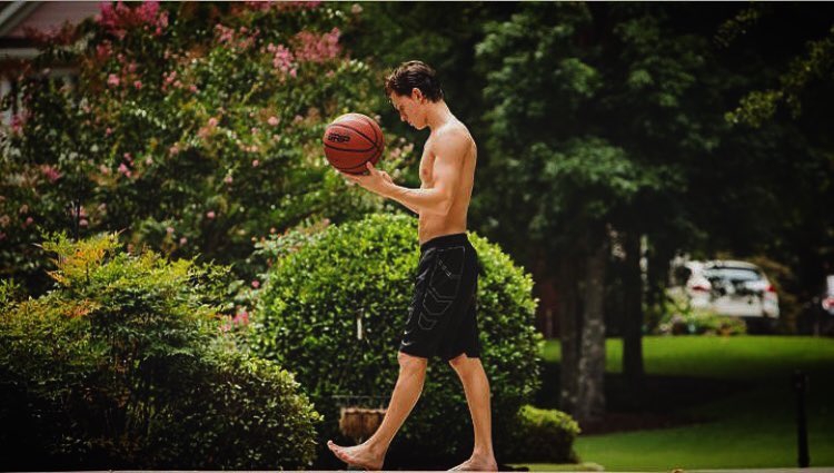 記者：尤文圖斯密切關注弗拉泰西，可能高價租借+強制買斷