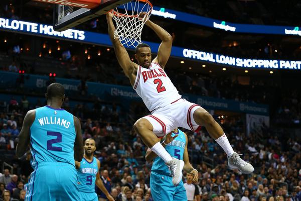 [流言板]鵜鶘本賽季已輸32場，再負1場將追平上賽季負場數(shù)