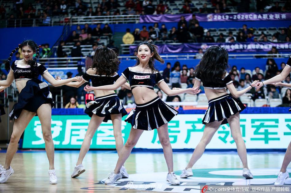 B費在英超已經(jīng)打進65球，葡萄牙球員中僅次于C羅的105球