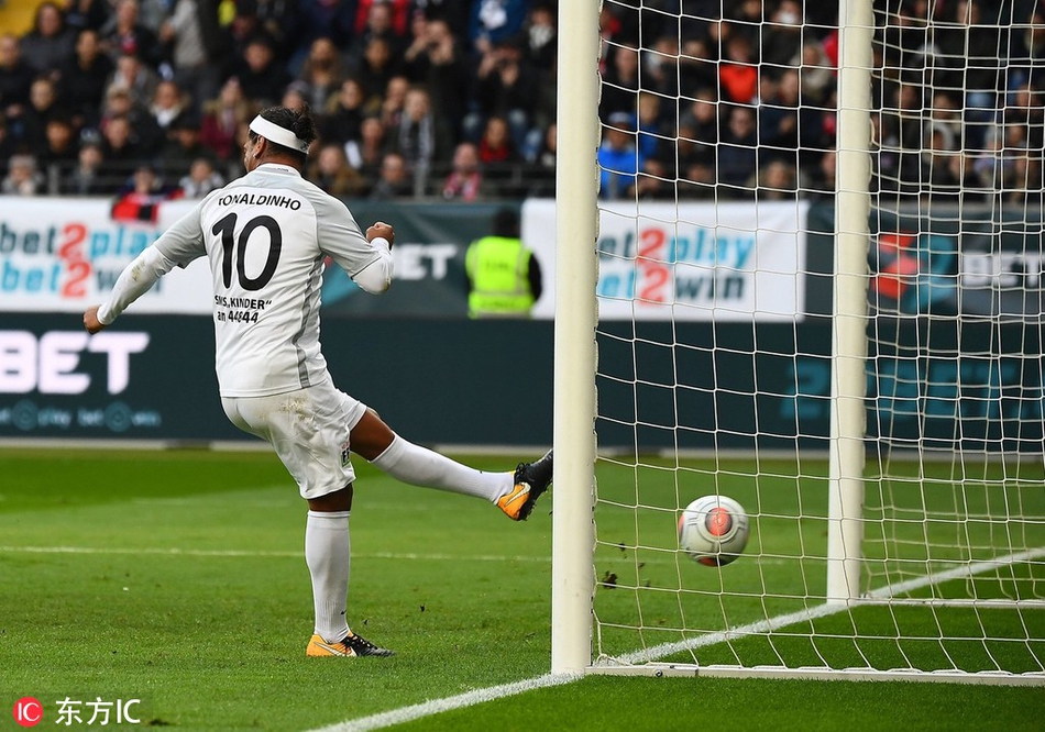 加斯科因：維納布爾斯去世時我哭得死去活來，他真是個好人