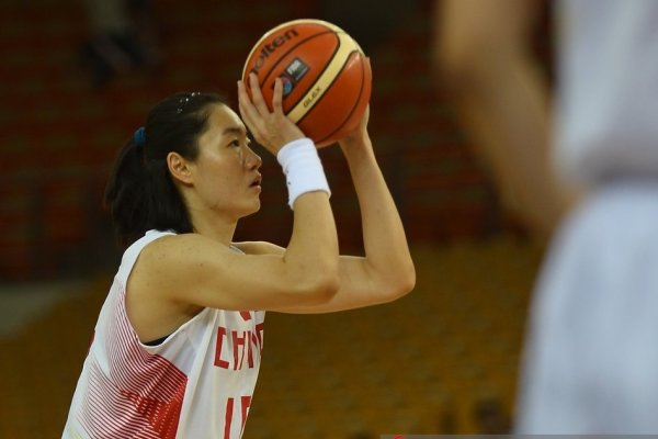 裁判官方解釋昨日庫茲馬爭議動作：吹罰正確，不是二運