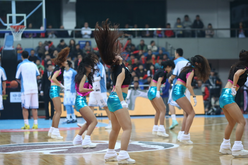 字母哥：再有四五年我能到得分榜前列 也說不好&可能再添4個孩子