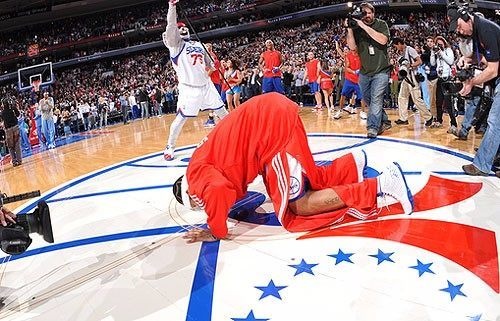 顧家的男人！阿斯：巴斯克斯希望在下支球隊能平衡足球和家庭2025-07-23 18:33足球西甲皇家馬德里意甲尤文圖斯西班牙人北京時間07月23日訊 據(jù)《阿斯報》報道，巴斯克斯希望在下一支球隊能平衡事