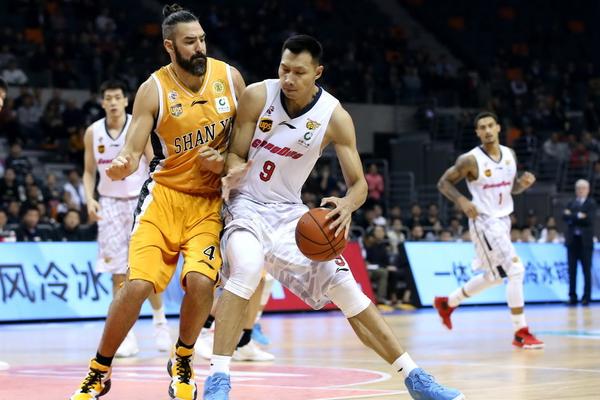 瓜迪奧拉：哈蘭德在進球方面貢獻很大 要感謝他的比賽強度