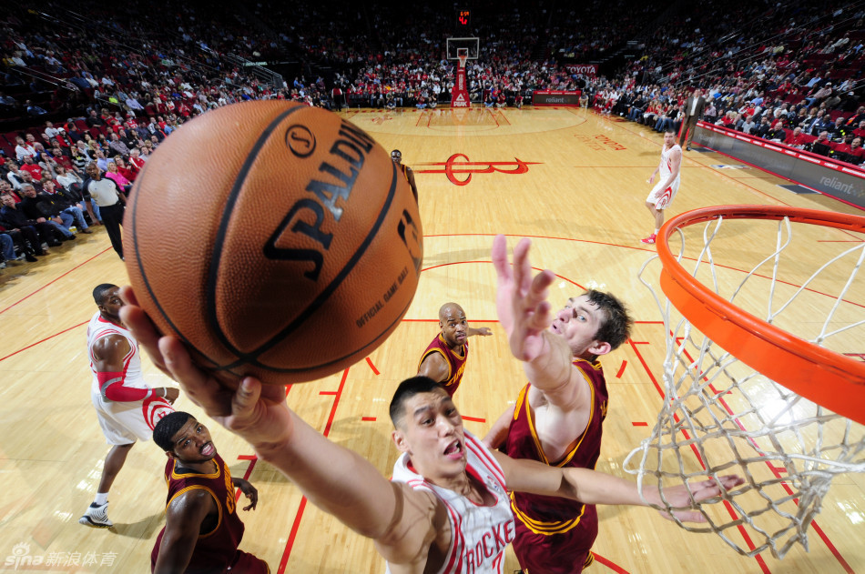 都體：米蘭和多支德甲隊有意昂熱前鋒謝里夫，米蘭加強對他的關注