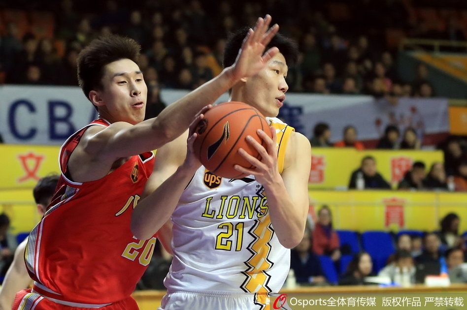 外線沒譜！一節(jié)半時間森林狼三分13中0 其中愛德華茲三分4中0