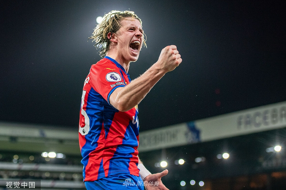 托蒂：有位球迷買年卡只為了看我，知道我不在他直接就不看了