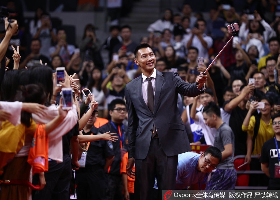 約基奇：杜蘭特不需要什么時間&空間就能命中關(guān)鍵球 他是傳奇！