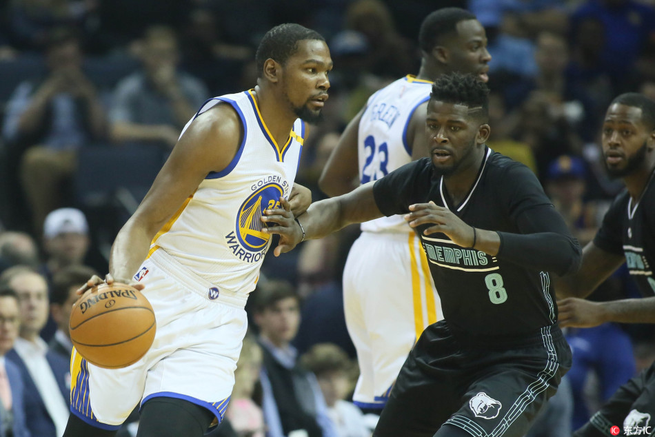 澎湃：保守估計戴琳在泰山效力10年收入3000萬以上