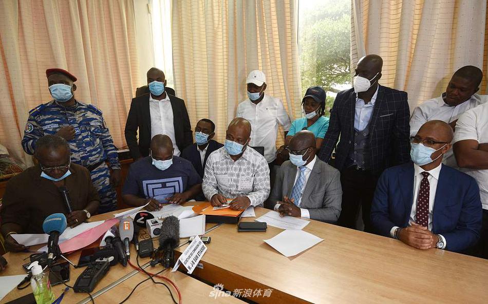 【完整】卡拉格批薩拉赫：恥辱！1年2次讓球隊頂鍋 開口就我我我