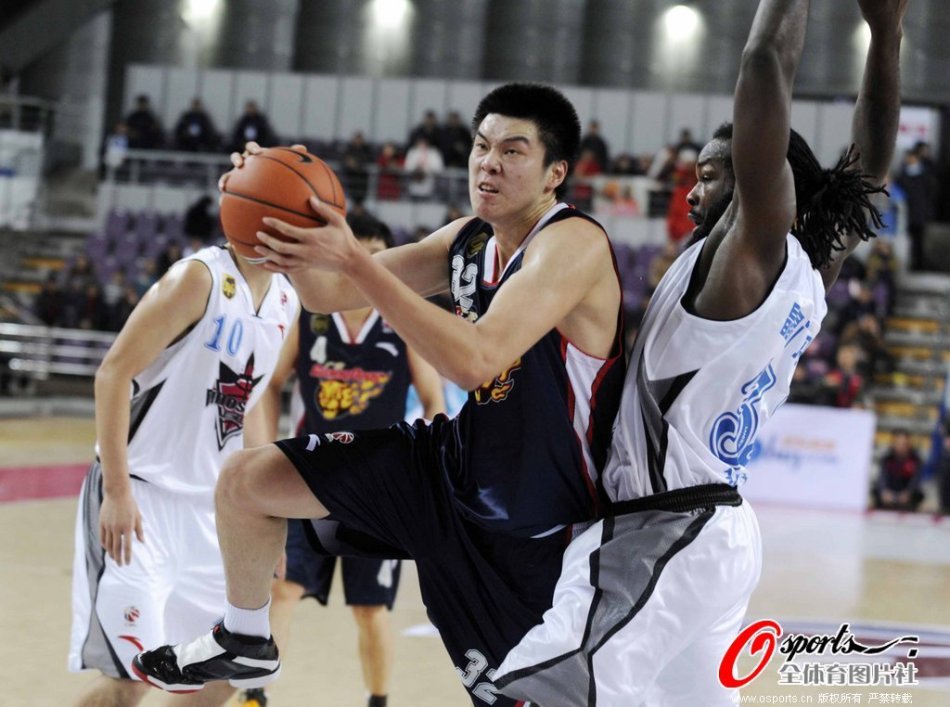 希勒：詹姆斯是藍軍追平的關鍵先生，他進球后局勢瞬間逆轉