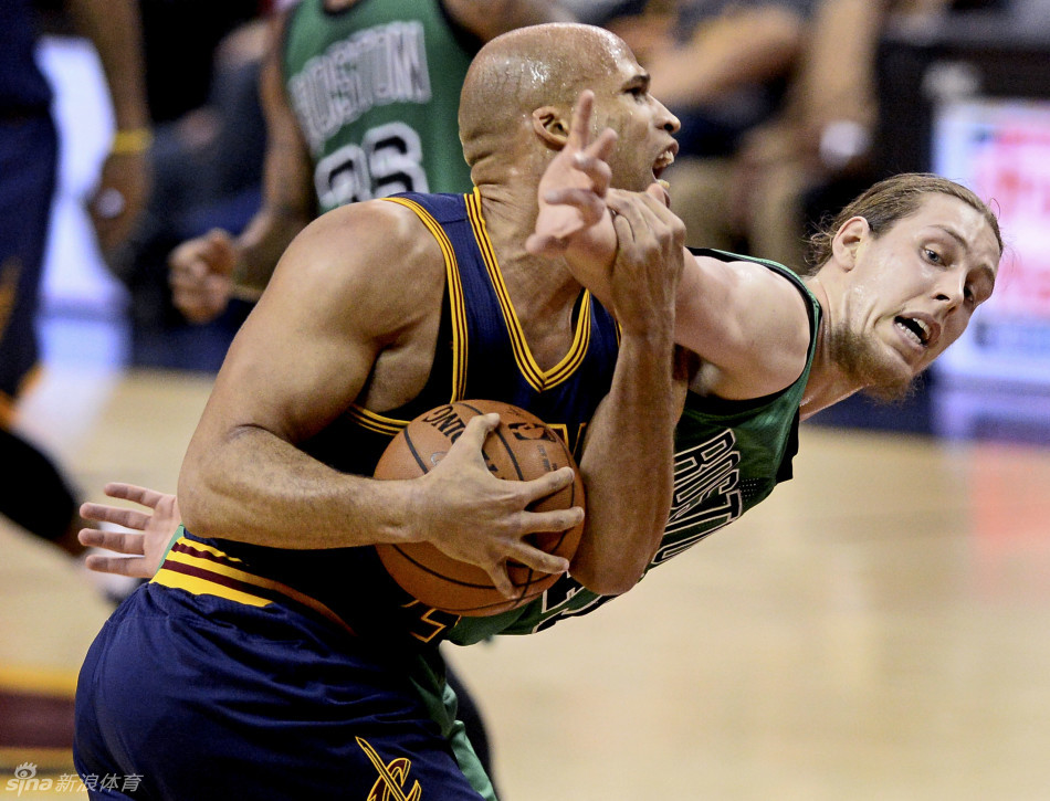 托蒂：有位球迷買年卡只為了看我，知道我不在他直接就不看了