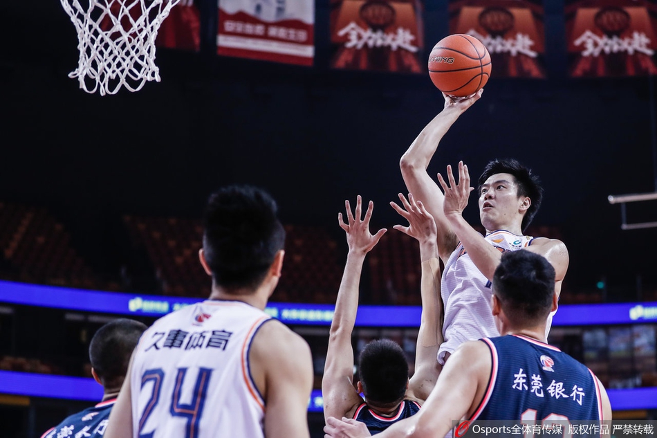 鳴潮莫寧聲骸和詞條選擇建議