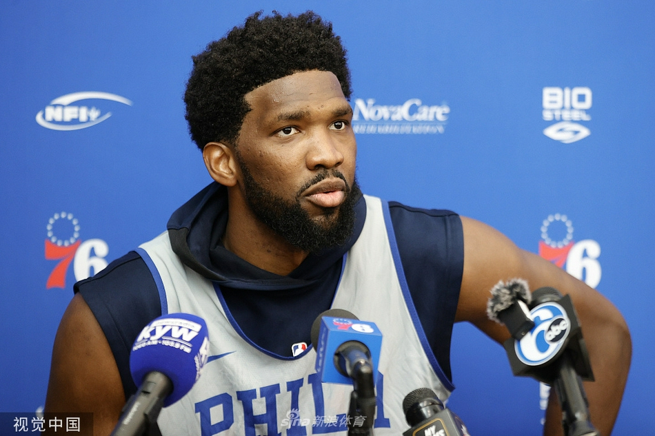 昔日羅馬太太團！托蒂前妻和德羅西前妻攜現(xiàn)任伴侶一起度假