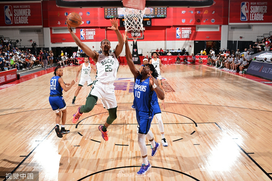 愛德華茲連續(xù)5場30+！場均37.2分 命中率56.1%三分命中率49%！