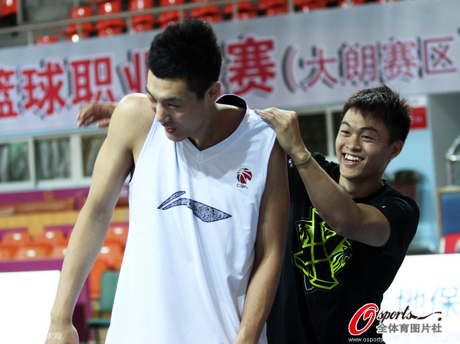 德羅西：年輕時和齊沃當隊友總有很多話說，我為他的成功感到高興