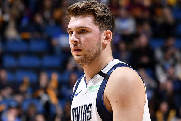 湘超聯(lián)賽一圖流總結：接待游客總計6688.6萬人次，帶動消費136億