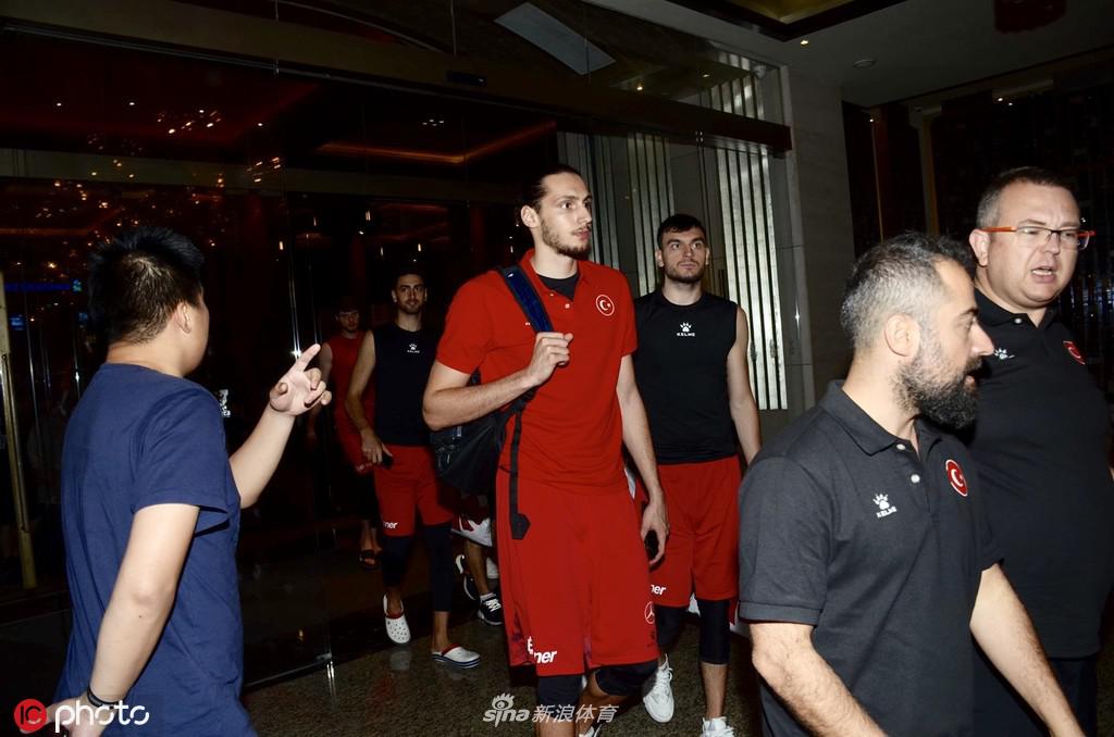 世界波！拉比奧特距球門29米處重炮轟門打進處子球，米蘭1