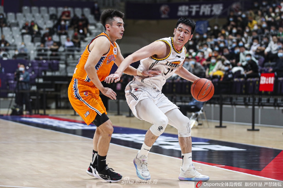 滿面春風(fēng)！奧爾莫外出就餐被采訪：一切都好，一切都很好??