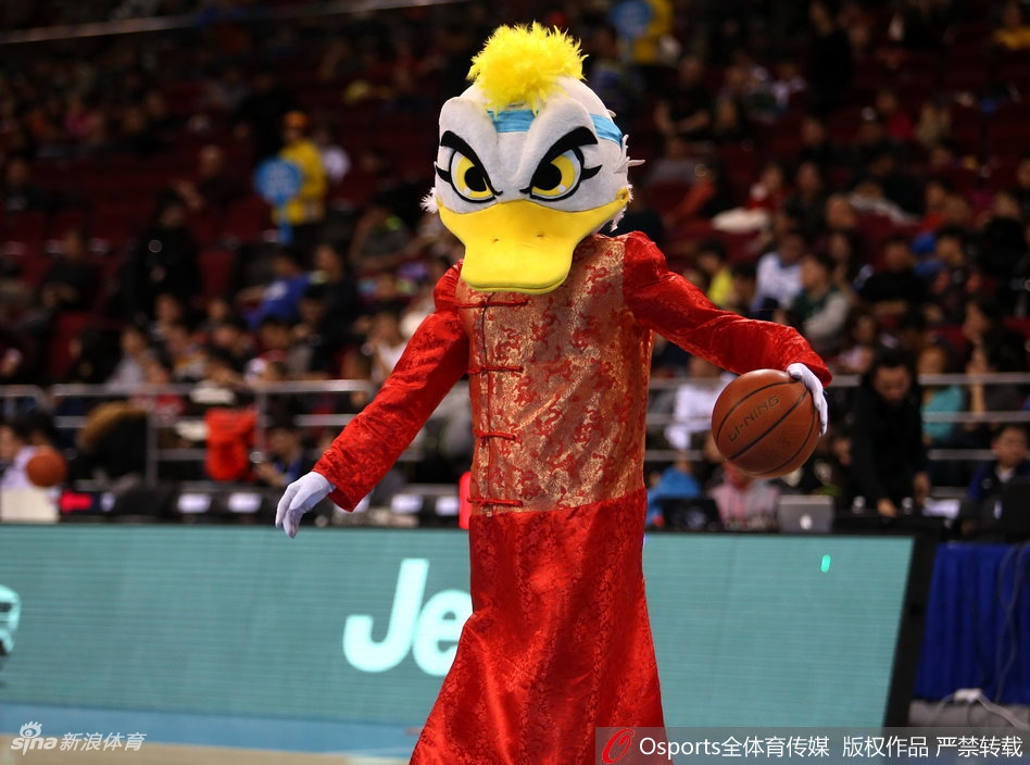 快船比賽會推遲嗎？船記：制定賽程夠難了，NBA可不容易