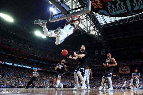 拉門斯：被球迷比作舒梅切爾？我很開心 我喜歡在賽前賽后寫日記