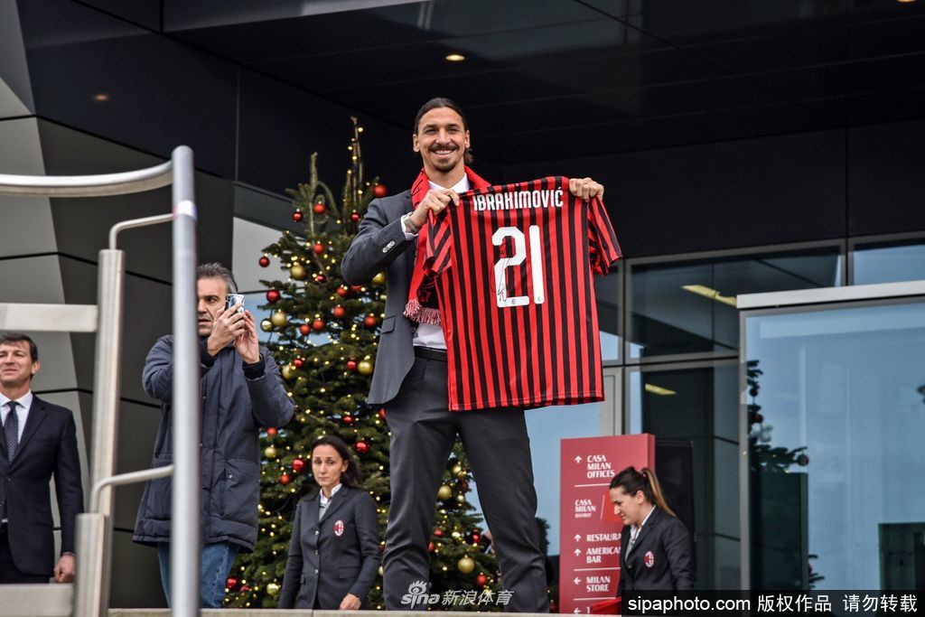 前總監(jiān)：佩德里完成第二堂訓練課后，梅西就問我這孩子哪找來的？