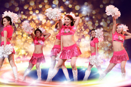 博主：恒大青訓01后李嘉灝，近日與于大寶等一同參加A級教練考試