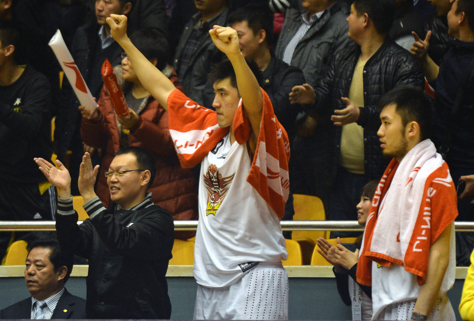 塞爾吉尼奧：萊奧必須面向球門；希望恩昆庫能盡快融入