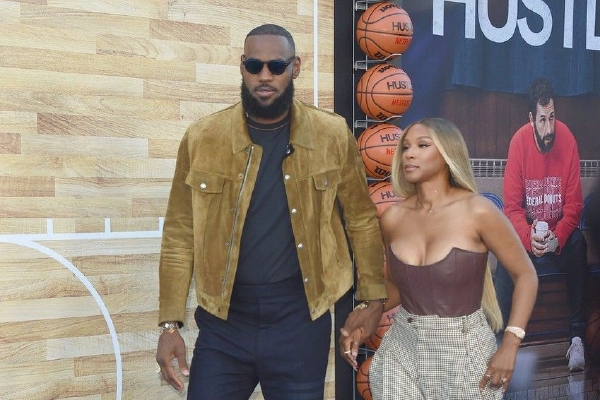 斯洛特：薩拉赫讓球隊陷困境 我謙和不代表軟弱  俱樂部必須回應(yīng)