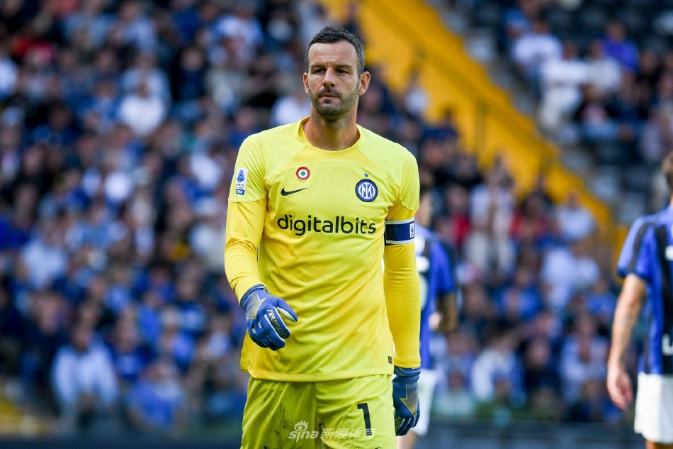 德天空：奧卡福將租借加盟萊比錫&含選擇買斷條款 今天接受體檢