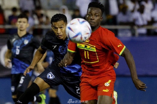 蒂爾曼：夢想是未來重返拜仁，很多人知道我在埃因霍溫的合同情況